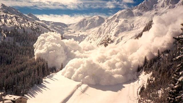 На заході України оголошено небезпеку сходження лавин