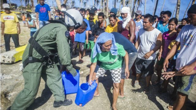 Потужний тайфун насувається на Філіппіни: евакуйовано понад 20 тисяч людей Потужний тайфун насувається на Філіппіни: евакуйовано понад 20 тисяч людей
