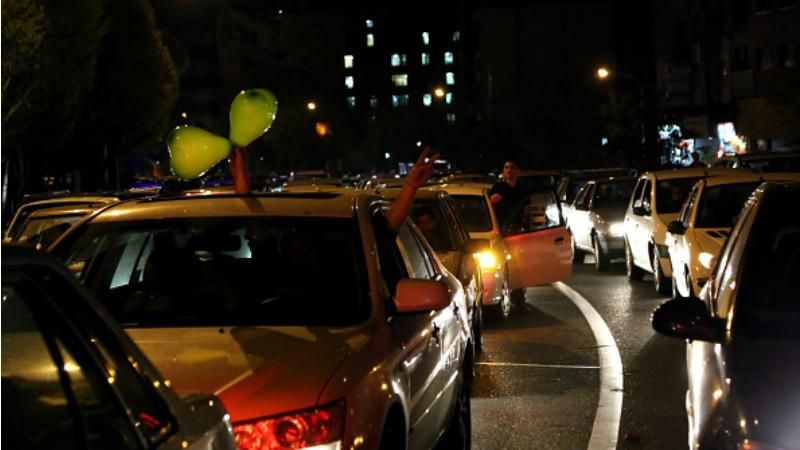 Іран святкує зняття санкцій Іран святкує зняття санкцій