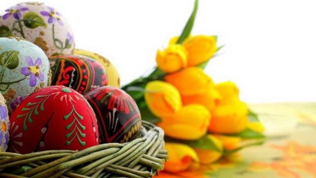 Порошенко і Яценюк привітали католиків з Великоднем Порошенко і Яценюк привітали католиків з Великоднем