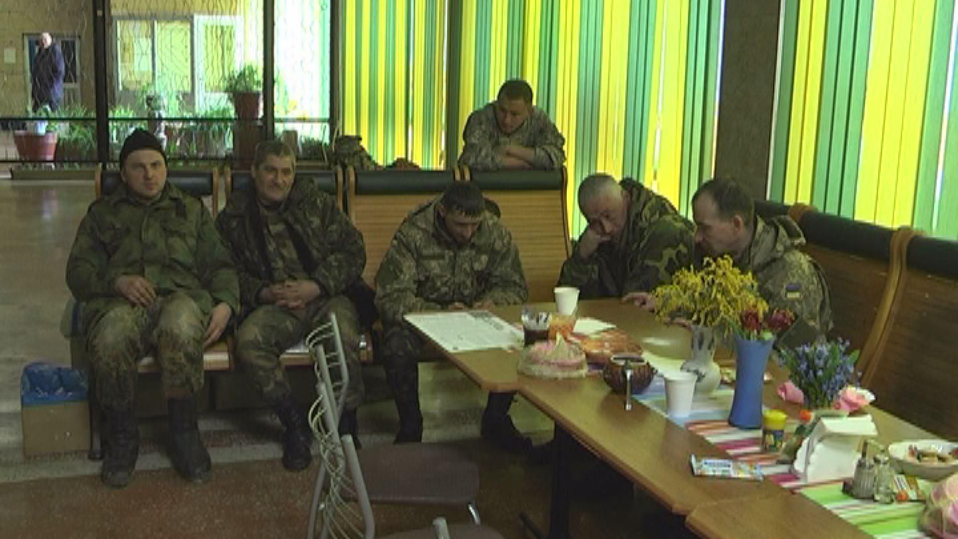 У Харкові організували "Південний пост" для бійців АТО У Харкові організували "Південний пост" для бійців АТО