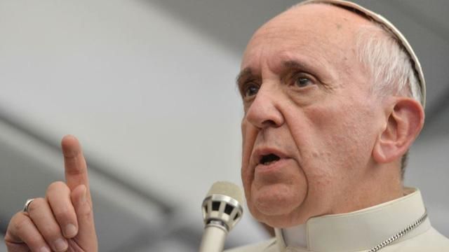 Папа Франциск на Великодній месі просив Ісуса про мир в Україні