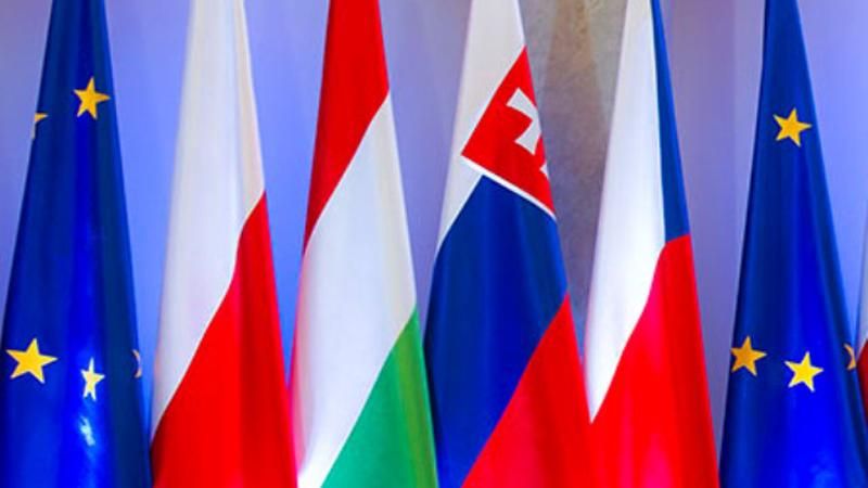 "Вышеградская четверка" согласовала план финпомощи Украине "Вышеградская четверка" согласовала план финпомощи Украине