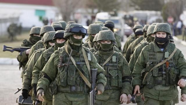 Российские войска выходят из Донбасса, но всегда готовы вернуться, — ИС