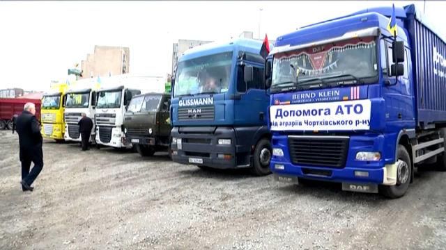Аграрії відправили на фронт 300 тонн допомоги Аграрії відправили на фронт 300 тонн допомоги