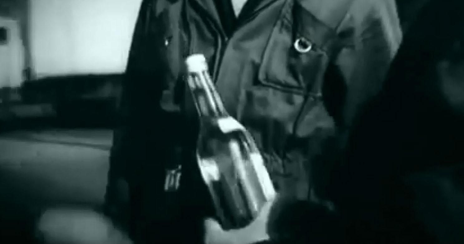 V — значит Vodka. Как крепкий напиток влиял на судьбу россиян V — значит Vodka. Как крепкий напиток влиял на судьбу россиян