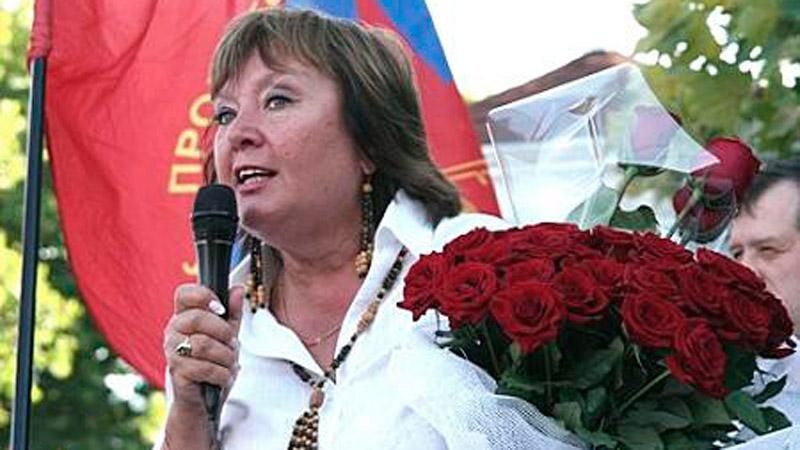 Витренко получила от Лаврова 8 миллионов рублей Витренко получила от Лаврова 8 миллионов рублей