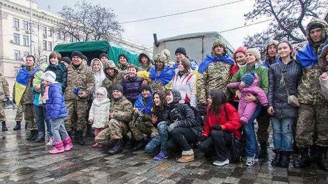 10 тысяч добровольцев присоединились к армии в рамках новой мобилизации