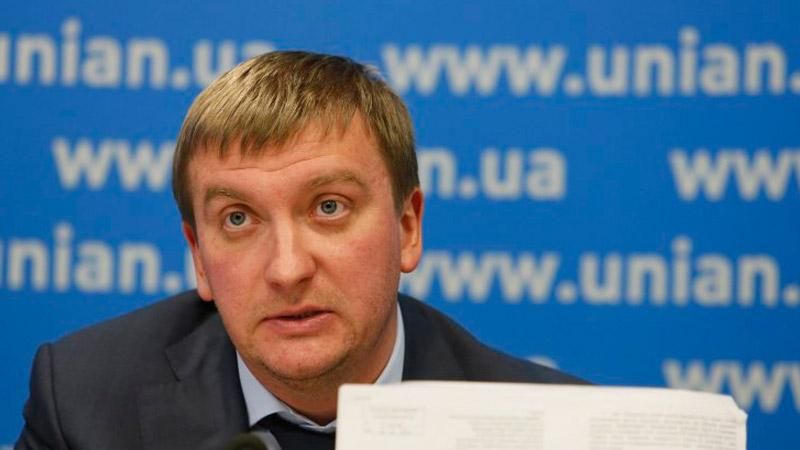 Без черг і хабарів: Мін'юст запустив онлайн-сервіс видачі довідок для бізнесу Без черг і хабарів: Мін'юст запустив онлайн-сервіс видачі довідок для бізнесу