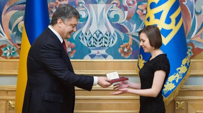 Украинская шахматистка Музычук получила орден от Порошенко