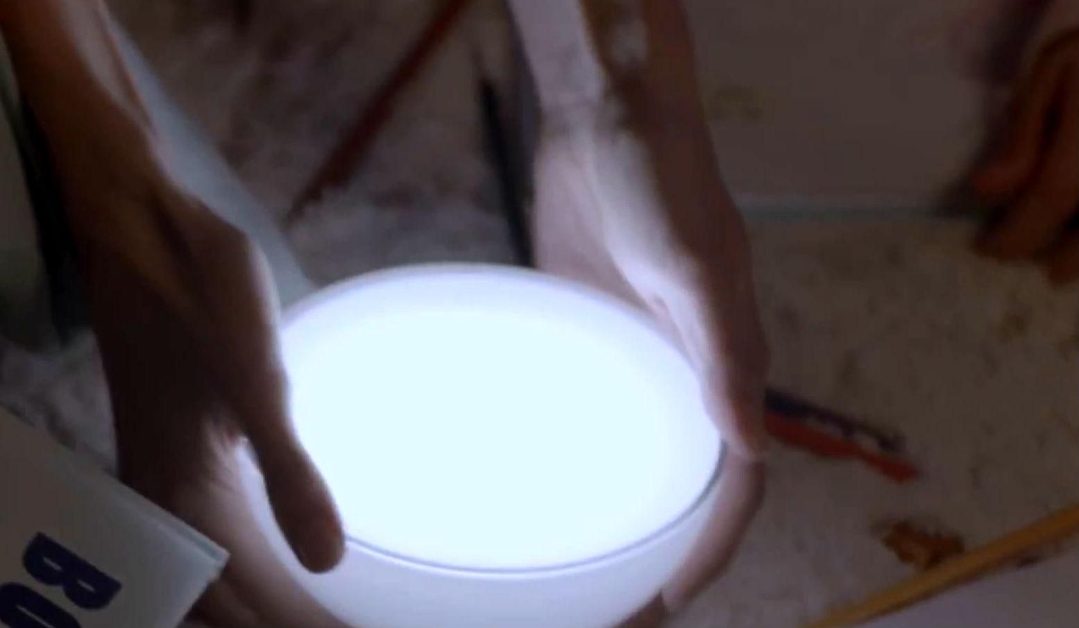 Компанія Philips випустила "розумний" світильник Компанія Philips випустила "розумний" світильник