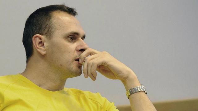 Московський суд продовжив арешт Сенцова Московський суд продовжив арешт Сенцова