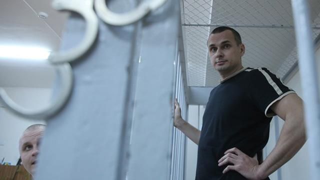 Сенцов: не боюсь 20 лет срока, эпоха правления карлика закончится раньше Сенцов: не боюсь 20 лет срока, эпоха правления карлика закончится раньше