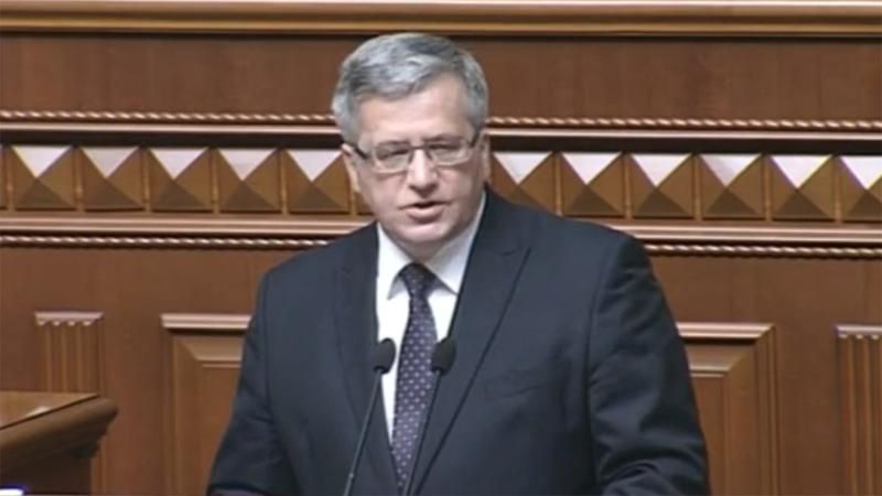 Без свободной Украины не будет стабильной и безопасной Европы, — Коморовский Без свободной Украины не будет стабильной и безопасной Европы, — Коморовский