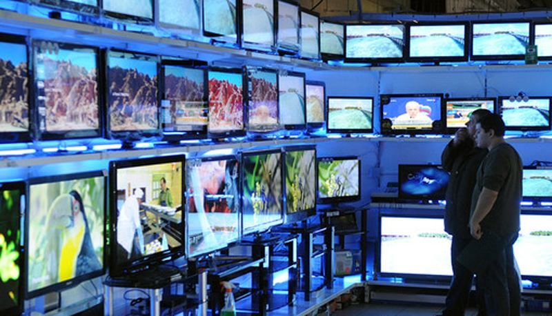 За год российский "Первый канал" получил почти один миллиард убытков За год российский "Первый канал" получил почти один миллиард убытков