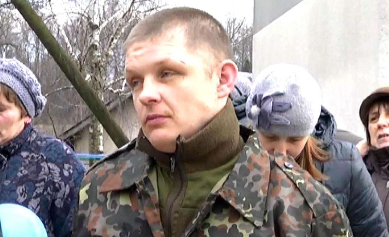 На Тернопільщину з полону повернувся "кіборг" На Тернопільщину з полону повернувся "кіборг"