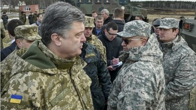 День Победы будет праздновать вся Украина, — Порошенко