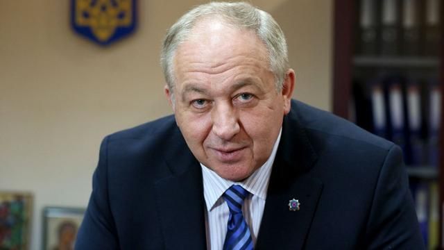 Аваков ініціюватиме звільнення донецького губернатора Аваков ініціюватиме звільнення донецького губернатора