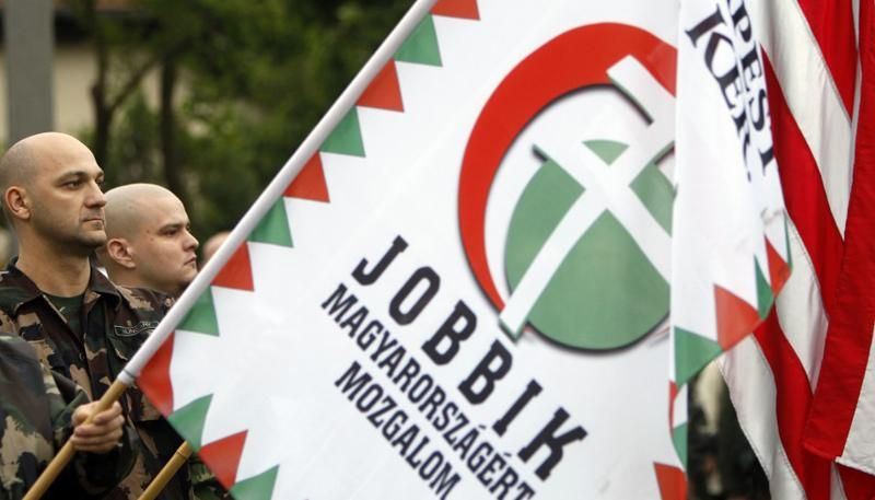 Угорському євродепутату і прихильнику анексії Криму загрожує ув'язнення на 15 років