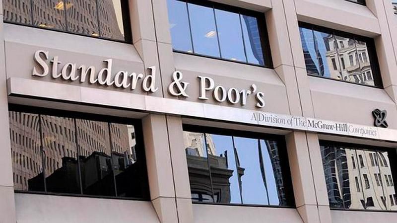 Украинская экономика начнет расти в 2016, — S&P Украинская экономика начнет расти в 2016, — S&P