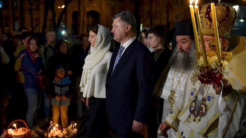 На Пасху Президент помолился с верующими разных украинских церквей