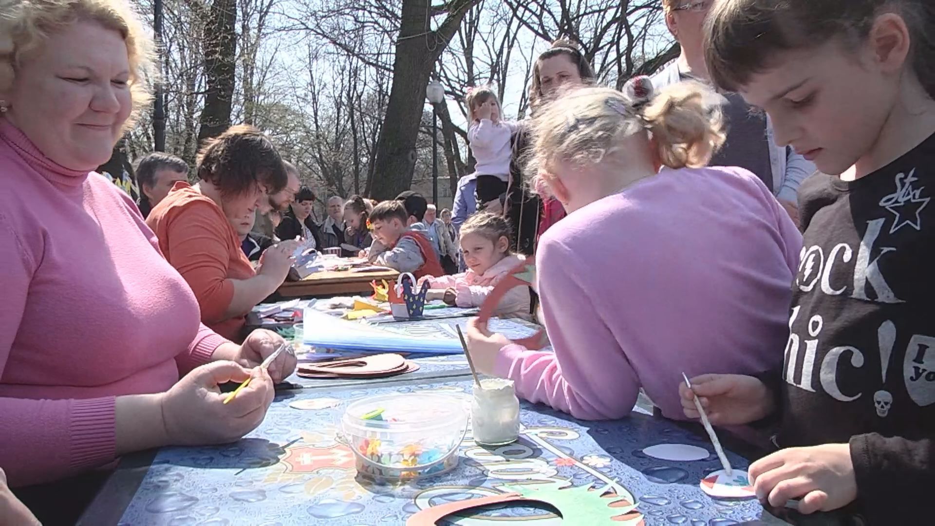 В одному з районів Києва відкрили меморіальну дошку загиблим в АТО В одному з районів Києва відкрили меморіальну дошку загиблим в АТО