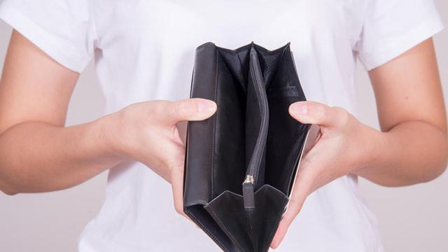 "Крымнаш": севастопольским учителям уменьшают зарплату