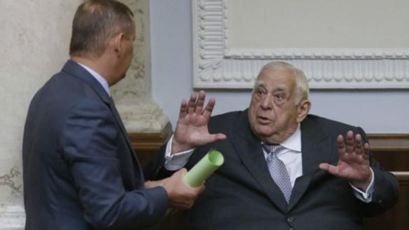 Екс-регіонал Звягільський заробив понад 12 мільйонів гривень, але живе в орендованій квартирі Екс-регіонал Звягільський заробив понад 12 мільйонів гривень, але живе в орендованій квартирі