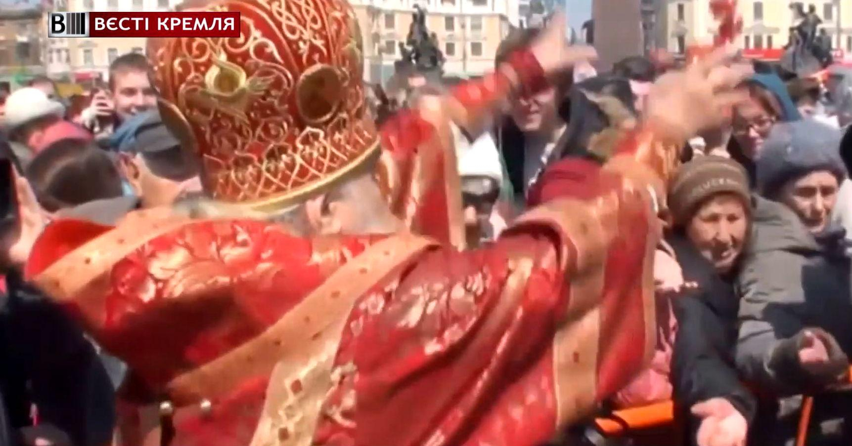 У Росії пройшов священний яйцепад