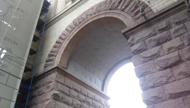 Киевсовет "зачистили" от серпов с молотами