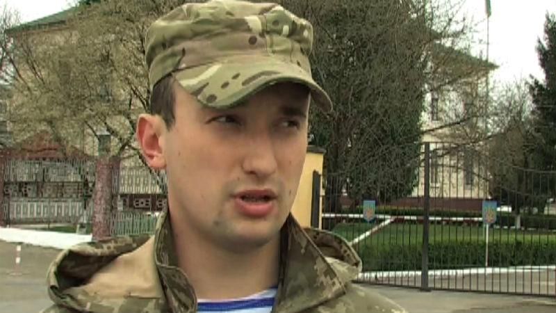 На території військової частини помер солдат - 15 апреля 2015 - Телеканал новин 24 На території військової частини помер солдат - 15 апреля 2015 - Телеканал новин 24