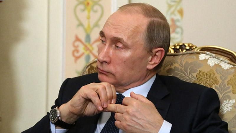 Путин говорит, что Порошенко не предлагал ему забрать Донбасс