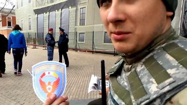 В Одессе "титушки" планировали имитировать массовую драку В Одессе "титушки" планировали имитировать массовую драку