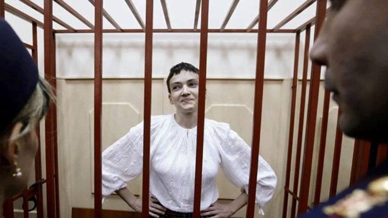 Найактуальніші фото 17 квітня. Савченко у вишиванці, ураган на Київщині Найактуальніші фото 17 квітня. Савченко у вишиванці, ураган на Київщині