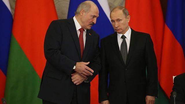 Лукашенко тоже не приедет на парад 9 мая в Москву Лукашенко тоже не приедет на парад 9 мая в Москву