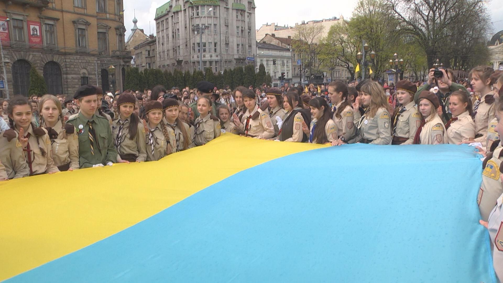 Во Львове отметили 103 года основания "Пласта" Во Львове отметили 103 года основания "Пласта"