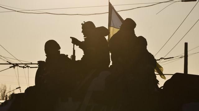 У зоні АТО поранено чотирьох військових У зоні АТО поранено чотирьох військових