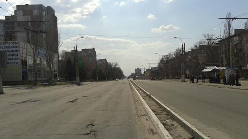 Окупанти з "ДНР" намагаються створити атмосферу благополуччя: насправді люди у розпачі