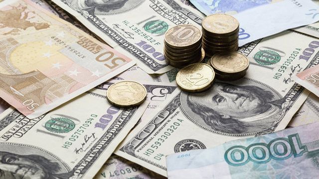 Курсы валют на 20 апреля: гривна снова выросла