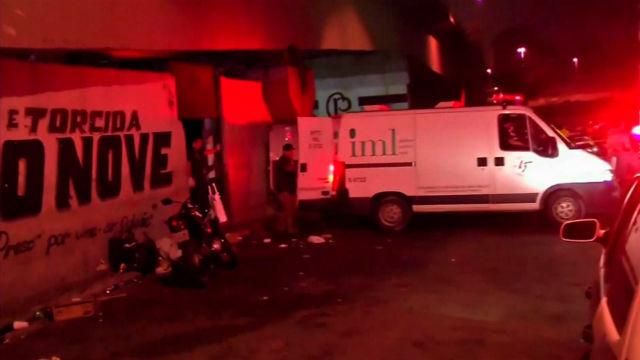 Погибли 8 футбольных фанатов в Бразилии Погибли 8 футбольных фанатов в Бразилии