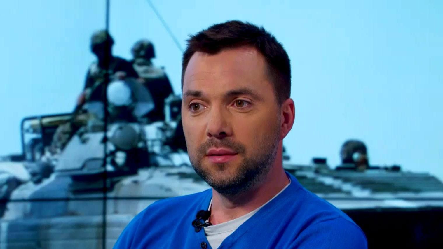 Українська армія має перейти в активну оборону, — Арестович Українська армія має перейти в активну оборону, — Арестович