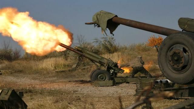 Біля Донецька — мінометна перестрілка Біля Донецька — мінометна перестрілка