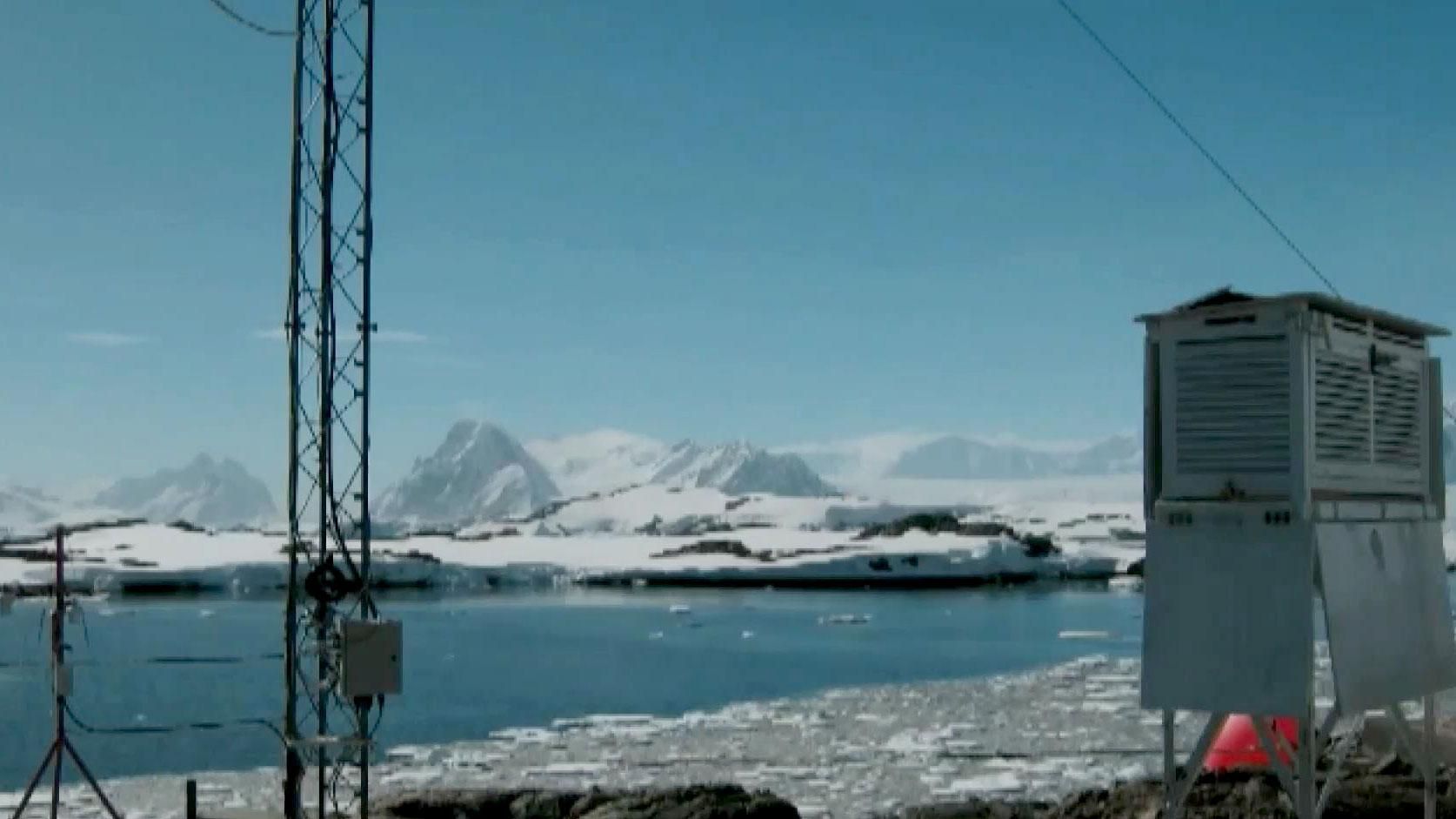 Украинским полярникам не хватает денег на экспедицию Украинским полярникам не хватает денег на экспедицию