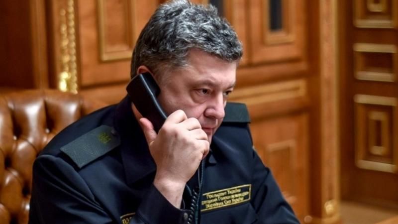 Порошенко поговорив про звільнення Савченко з Генсеком ООН Порошенко поговорив про звільнення Савченко з Генсеком ООН