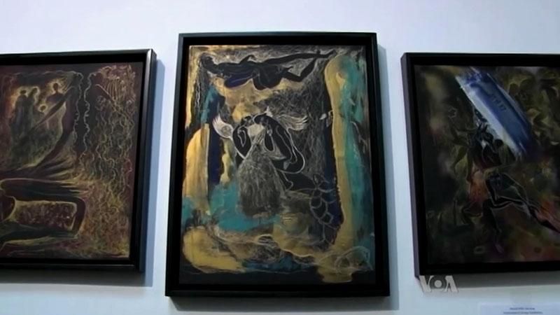 В Нью-Йорке проходит выставка "Мы с Украиной" В Нью-Йорке проходит выставка "Мы с Украиной"