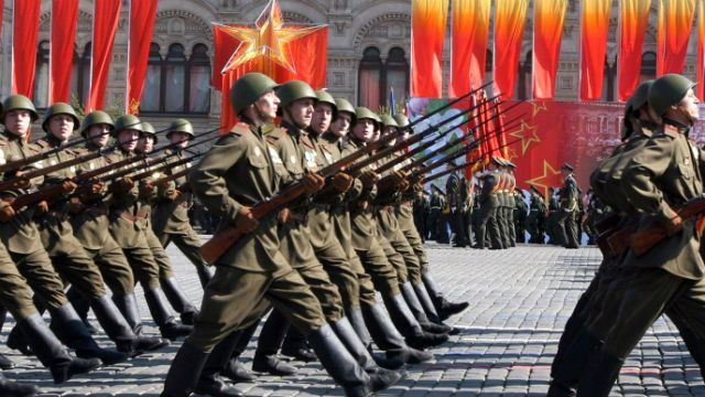 Терористи на 9 травня запланували масштабний парад, "марш миру" та святкові гуляння Терористи на 9 травня запланували масштабний парад, "марш миру" та святкові гуляння