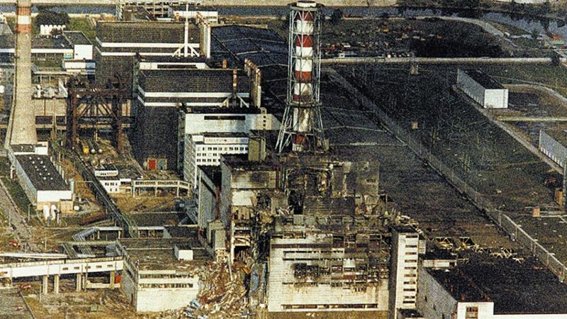Над Чернобыльской АЭС построят новый саркофаг до конца 2017 года