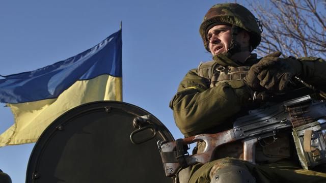 Бойовики проводять активне перегрупування сил у Донецьку, — Тимчук