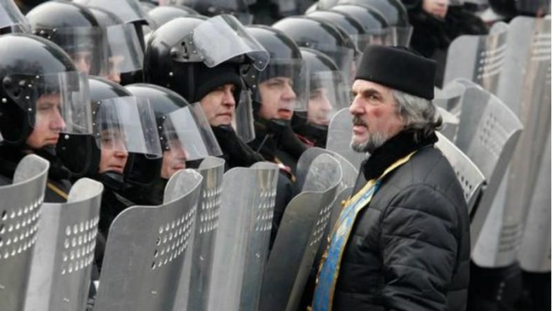 Коли один в полі воїн: протест однієї людини Коли один в полі воїн: протест однієї людини