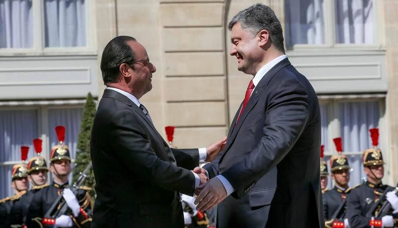 Во Франции не думали о поставках оружия Украине, поскольку Киев не просил, — Олланд 